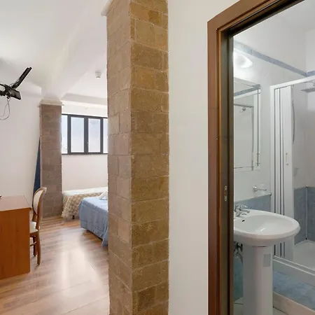 H Pompeii Ruiins 3* Torre Annunziata