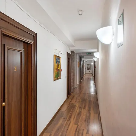 H Pompeii Ruiins Aparthotel Torre Annunziata