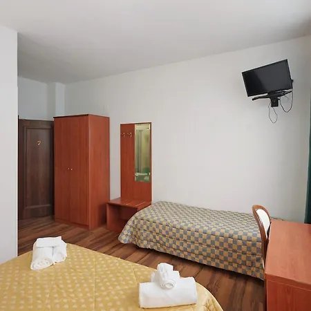 Aparthotel H Pompeii Ruiins