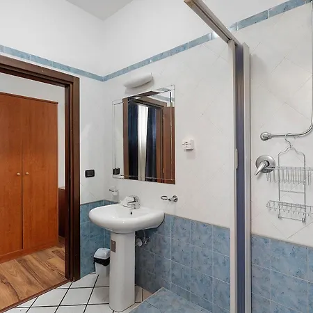 Aparthotel H Pompeii Ruiins 3*