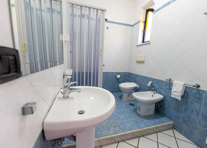 H Ruiins Bed & Breakfast Pompeï
